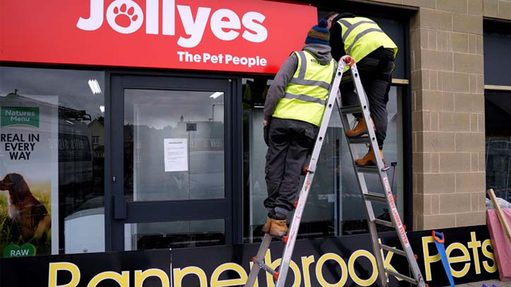 Jollyes opens new Coventry store